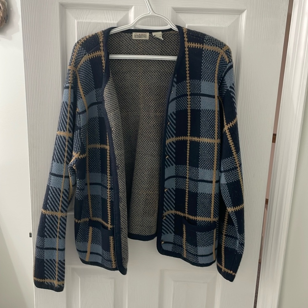 Classic elements sweater vest